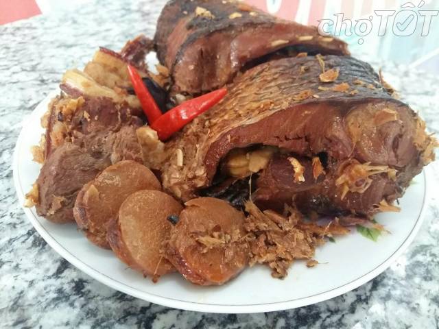 sản phẩm cá kho làng Vũ Đại cá kho làng vũ đại